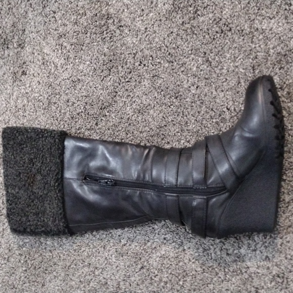 Express Women Wedges Back boots| Size 8 - Picture 2 of 14